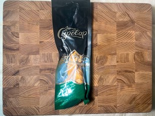 Сыр 1 кг ГОРНЫЙ СЫРОВАР (Бочата копчёный): Сыр 100 гр ГОРНЫЙ СЫРОВАР (Косичка копчёная)